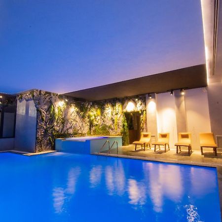 Hotel Kocibelli Pool & Spa Korça Exteriör bild
