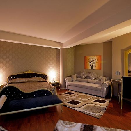 Hotel Kocibelli Pool & Spa Korça Exteriör bild