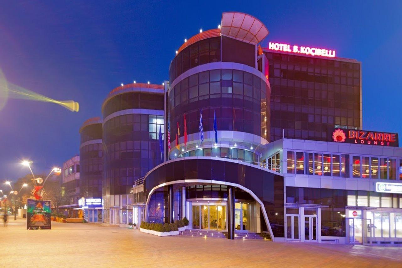 Hotel Kocibelli Pool & Spa Korça Exteriör bild