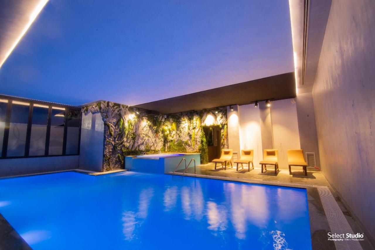 Hotel Kocibelli Pool & Spa Korça Exteriör bild