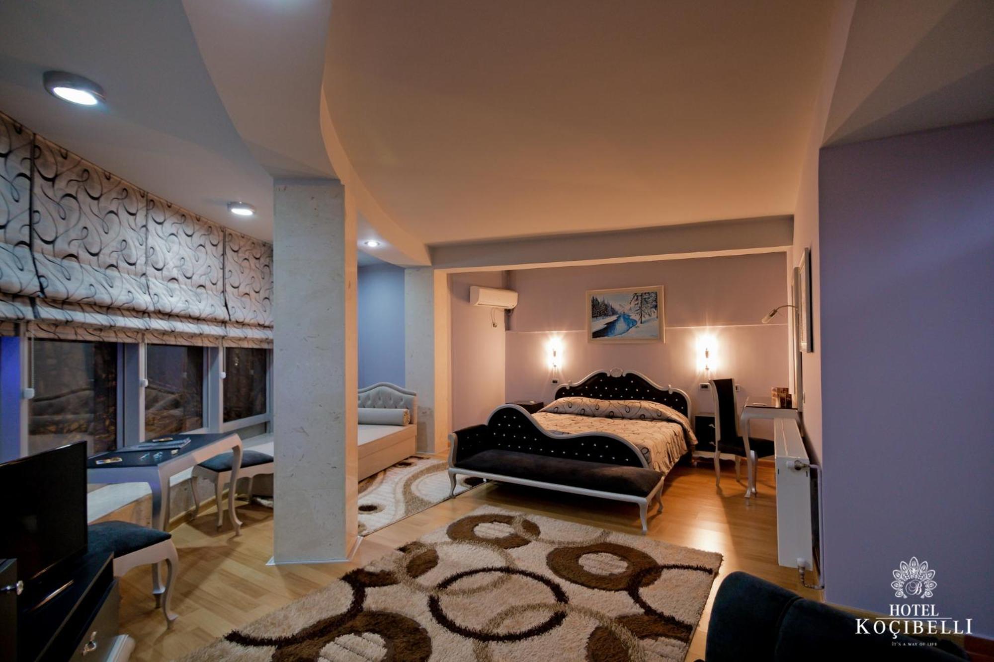 Hotel Kocibelli Pool & Spa Korça Exteriör bild