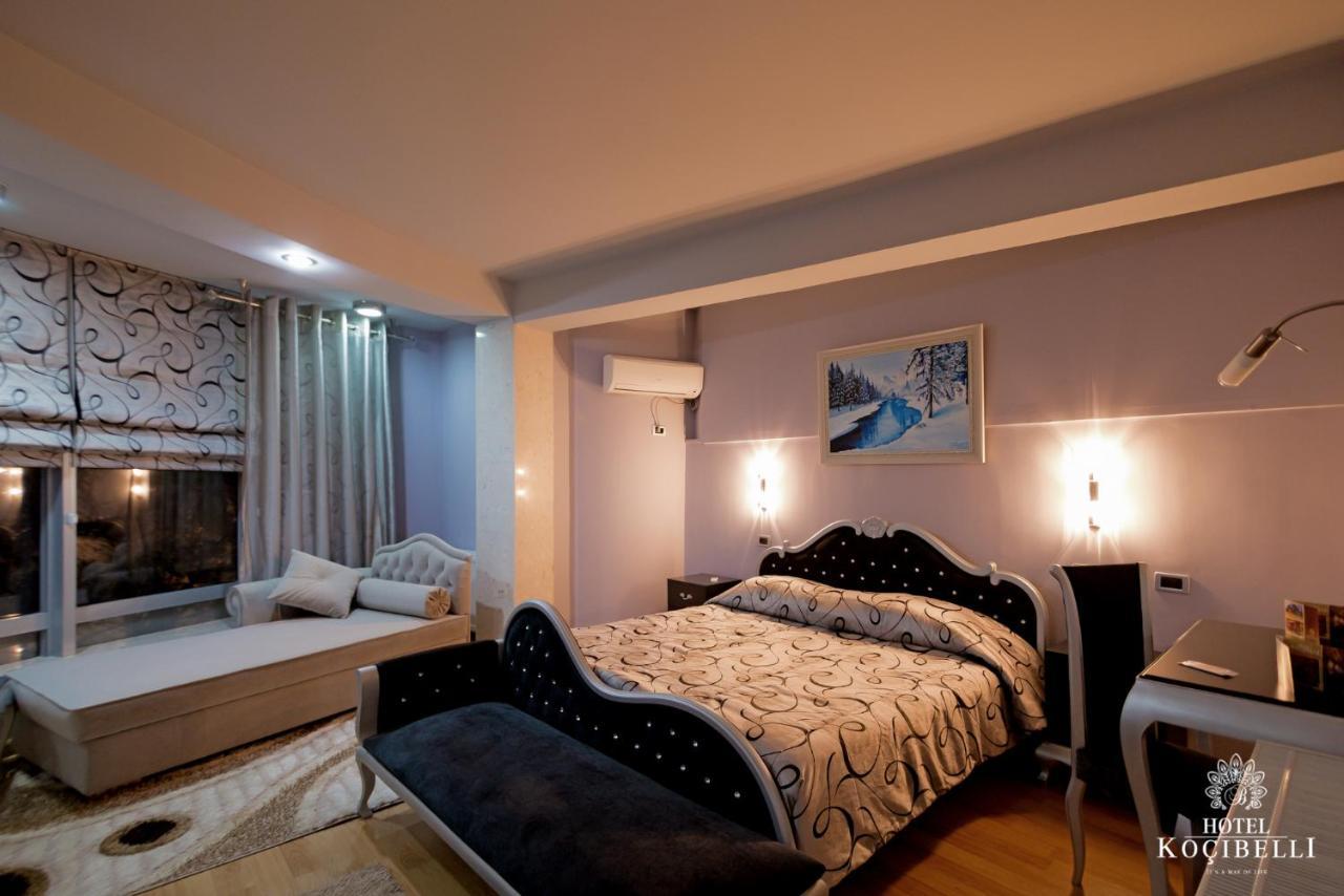 Hotel Kocibelli Pool & Spa Korça Exteriör bild