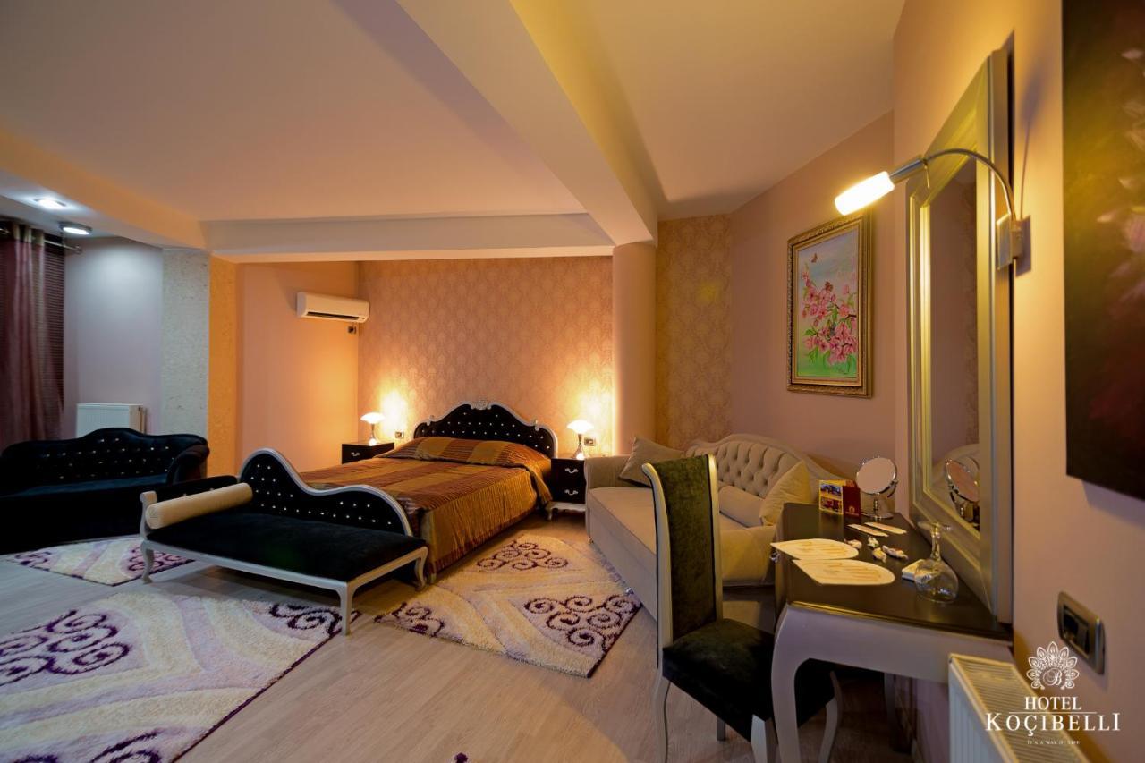 Hotel Kocibelli Pool & Spa Korça Exteriör bild