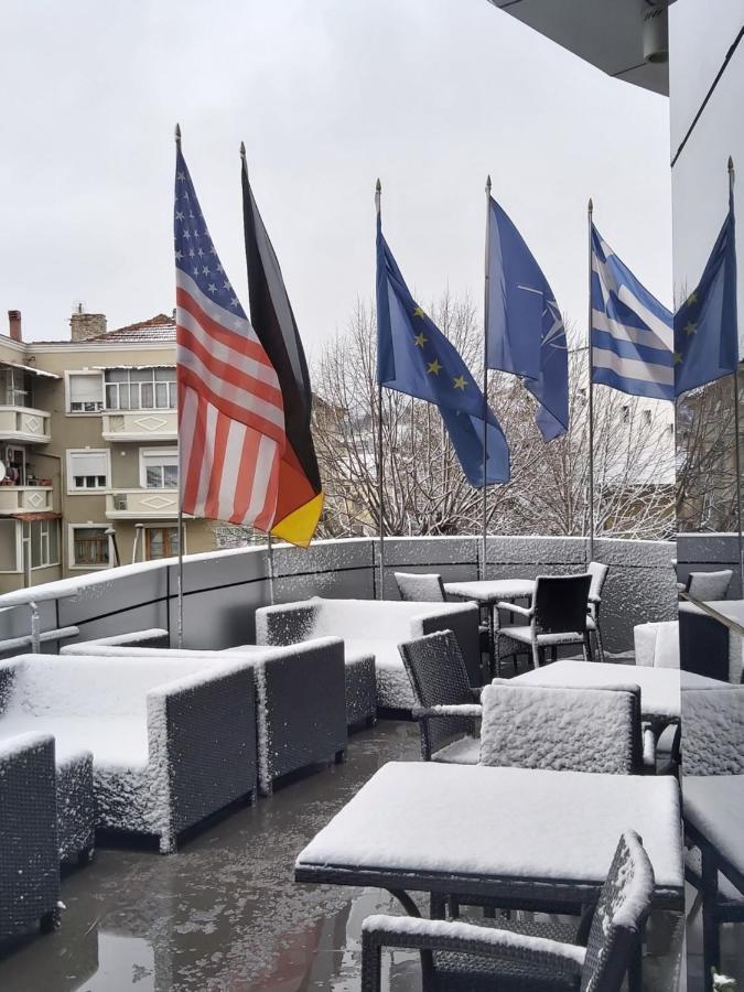 Hotel Kocibelli Pool & Spa Korça Exteriör bild
