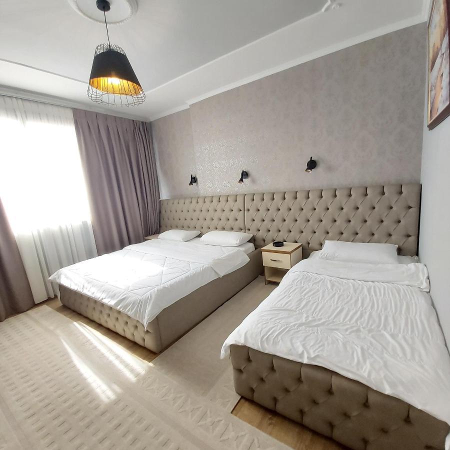 Hotel Kocibelli Pool & Spa Korça Exteriör bild